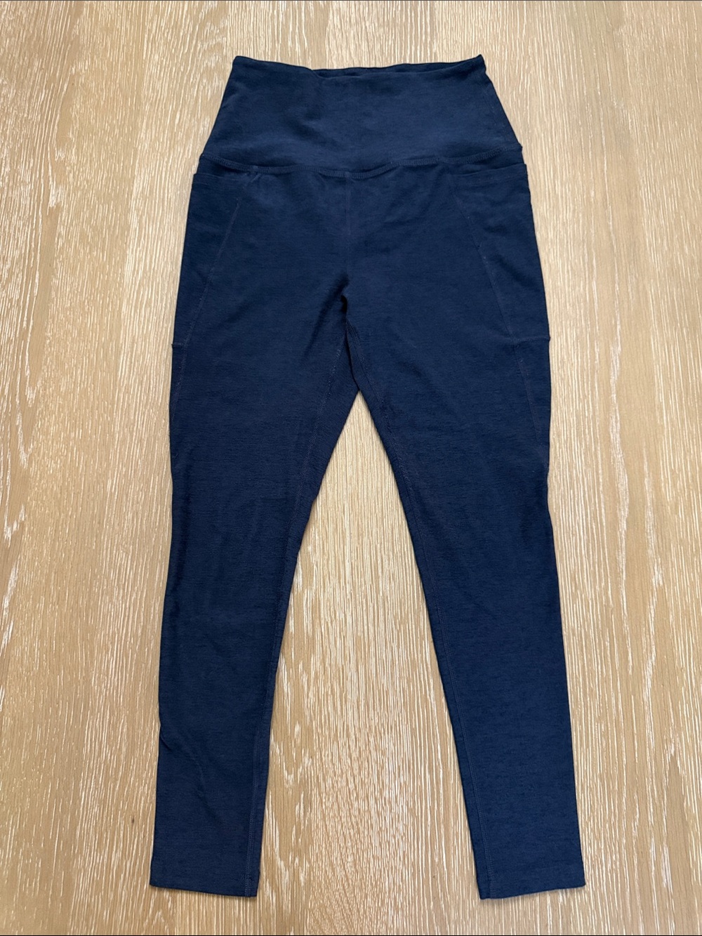 Gently used beyond yoga High-Waist Navy Leggings with Side Pockets